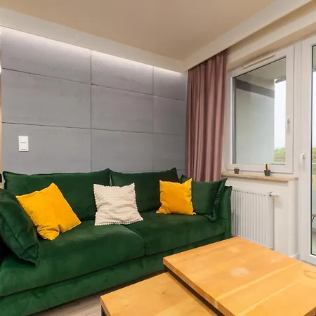 Wichrowa Deluxe By Bookinghost * Wrocław