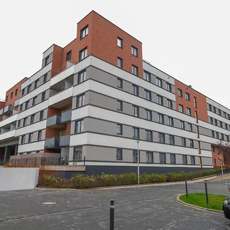 Wichrowa Deluxe By Bookinghost