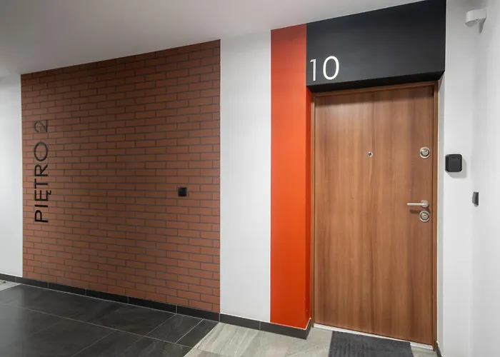 Wichrowa Deluxe By Bookinghost *